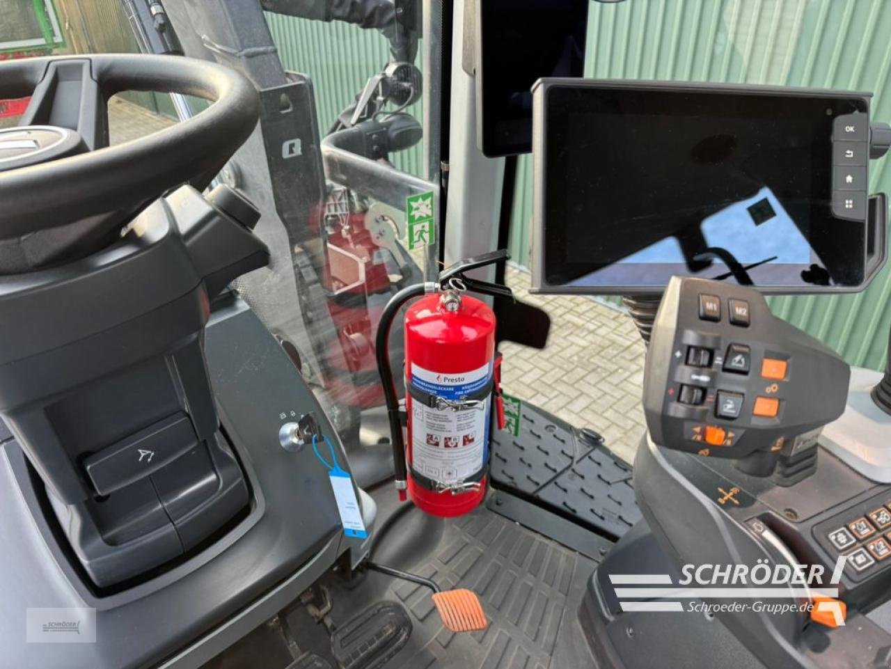 Traktor of the type Valtra T 175 ED | RTK | GEWÄHRLEISTUNG 12/2028, Gebrauchtmaschine in Twistringen (Picture 23)